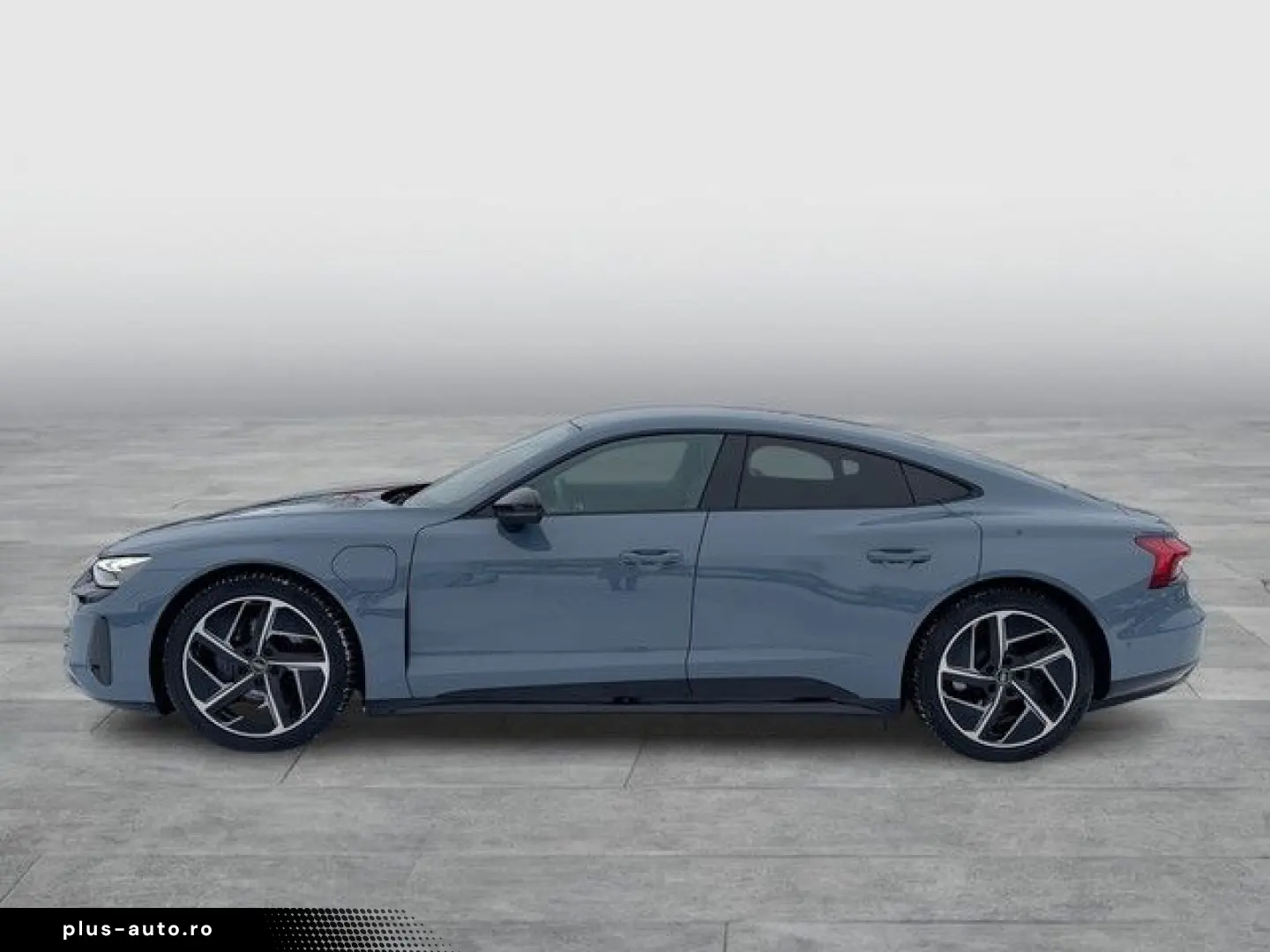 AUDI e-tron GT quattro