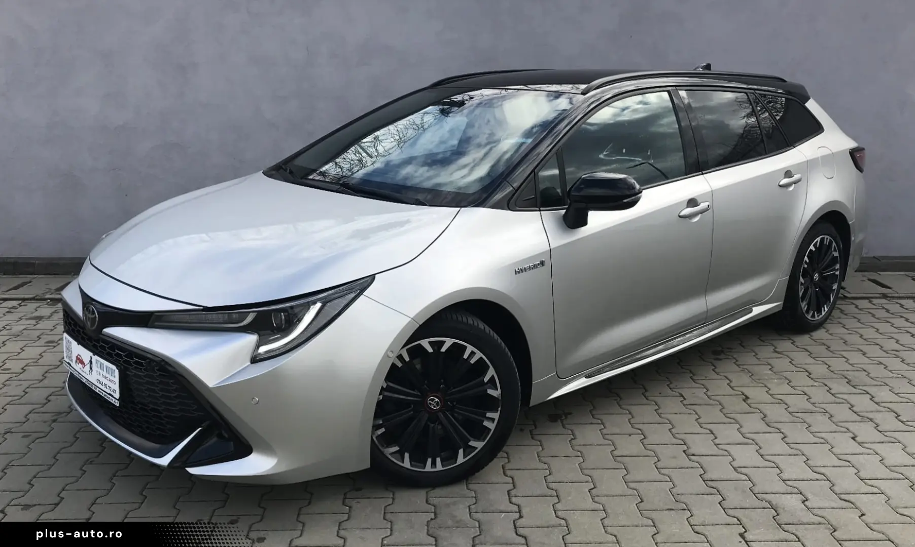 TOYOTA COROLLA TOURING SPORTS GR