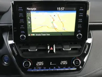 TOYOTA COROLLA TOURING SPORTS GR