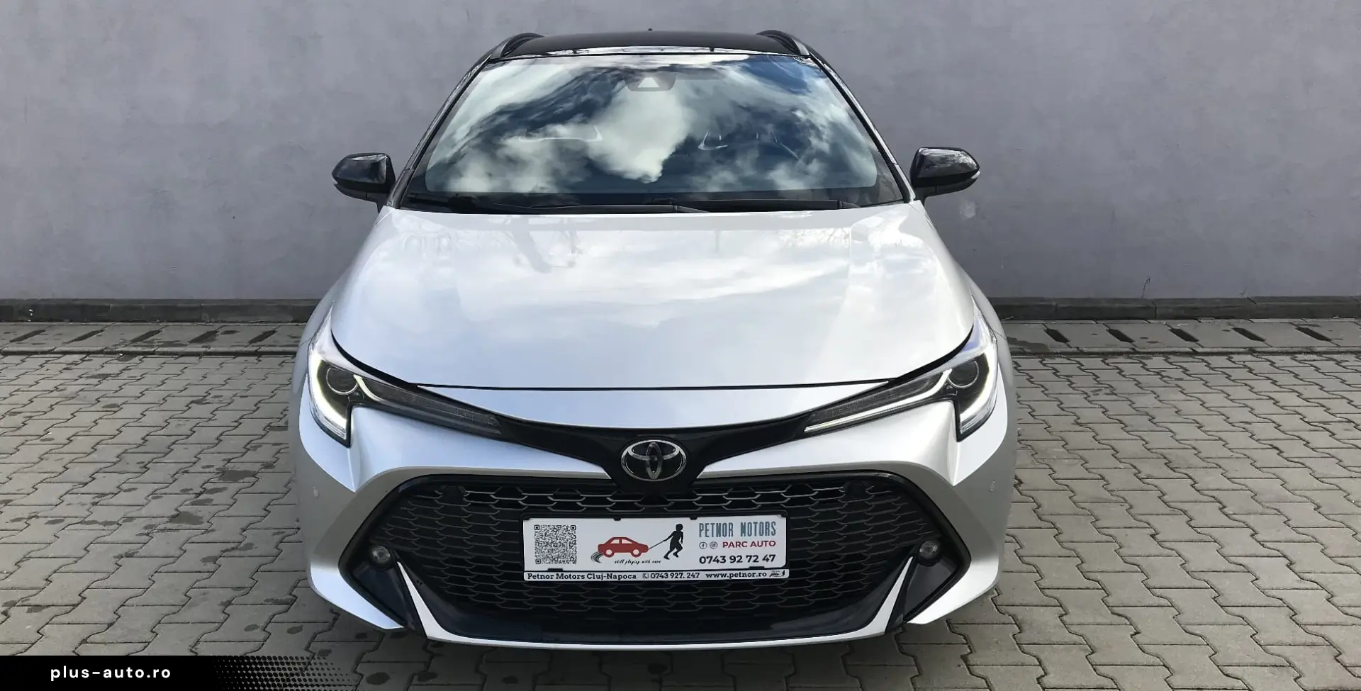 TOYOTA COROLLA TOURING SPORTS GR