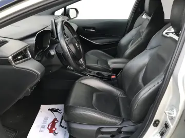 TOYOTA COROLLA TOURING SPORTS GR