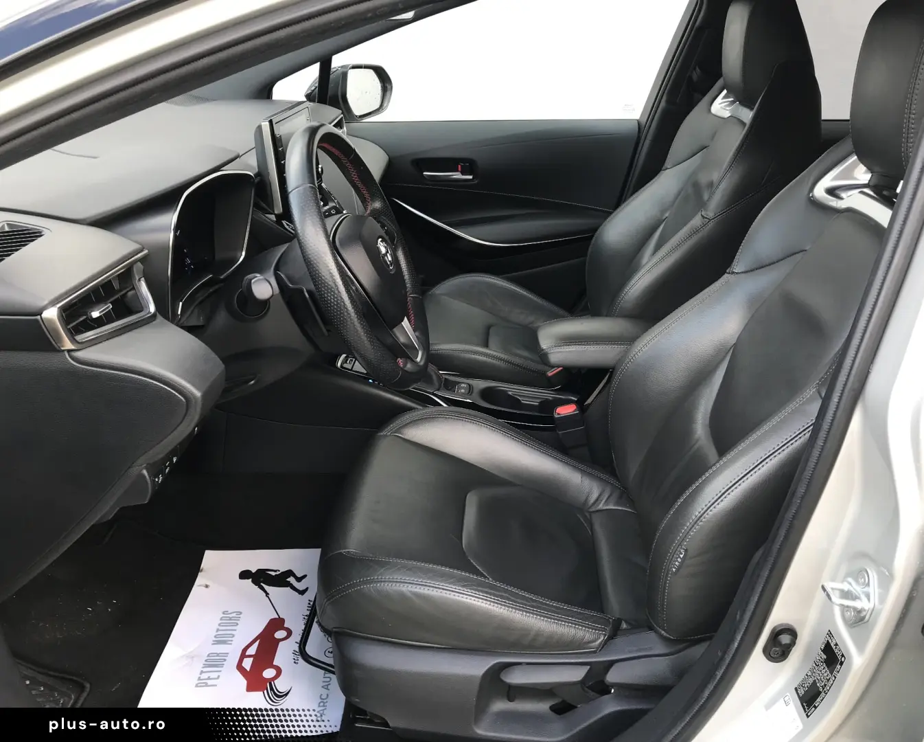 TOYOTA COROLLA TOURING SPORTS GR