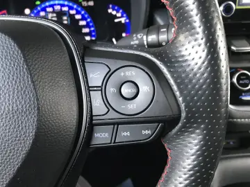 TOYOTA COROLLA TOURING SPORTS GR