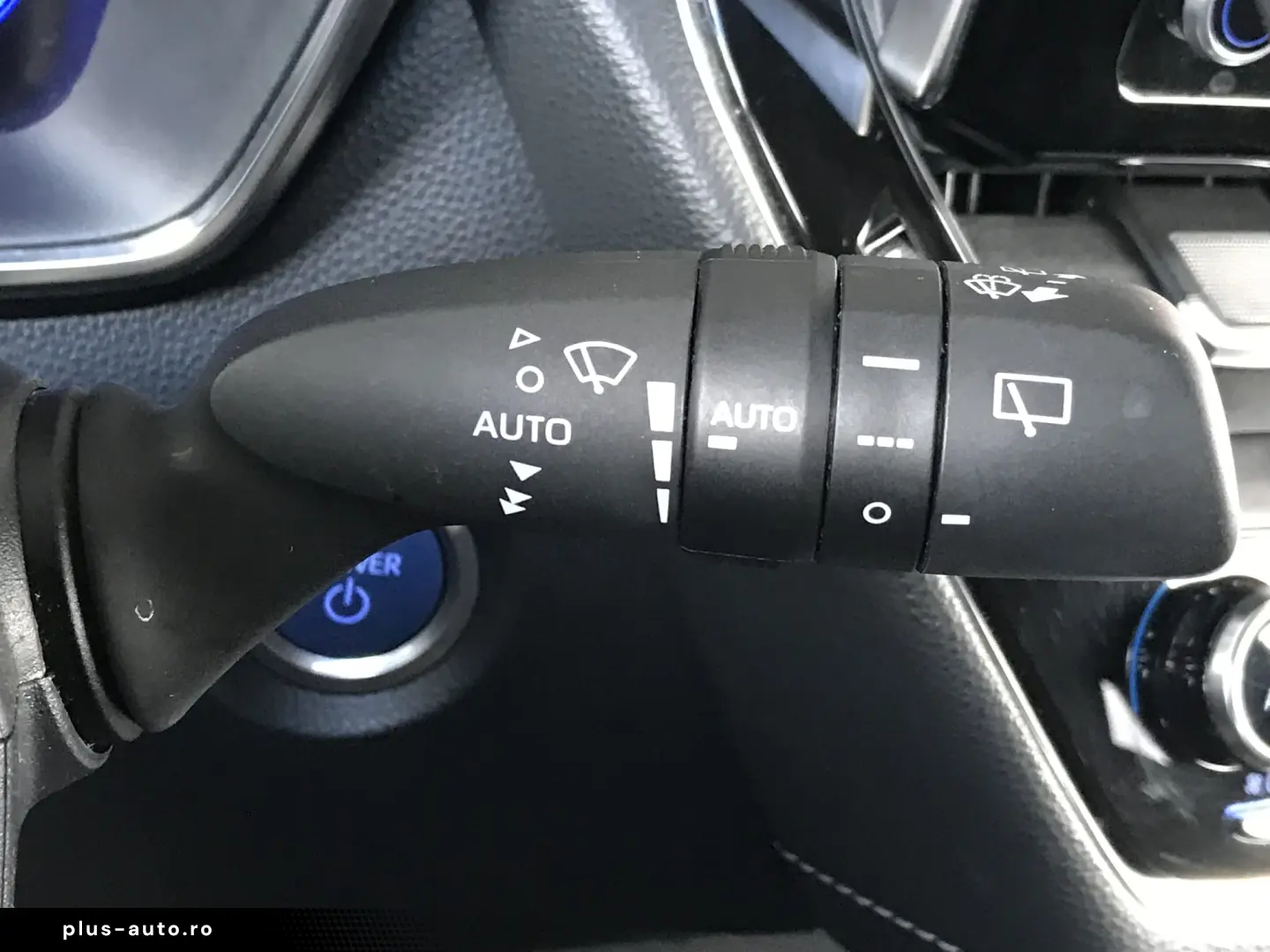 TOYOTA COROLLA TOURING SPORTS GR