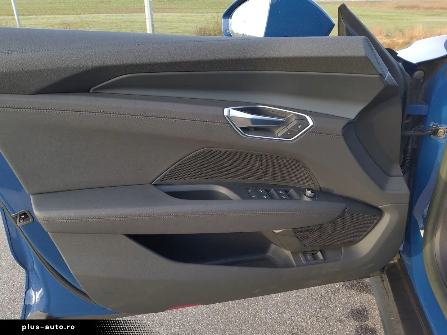 AUDI e-tron GT quattro