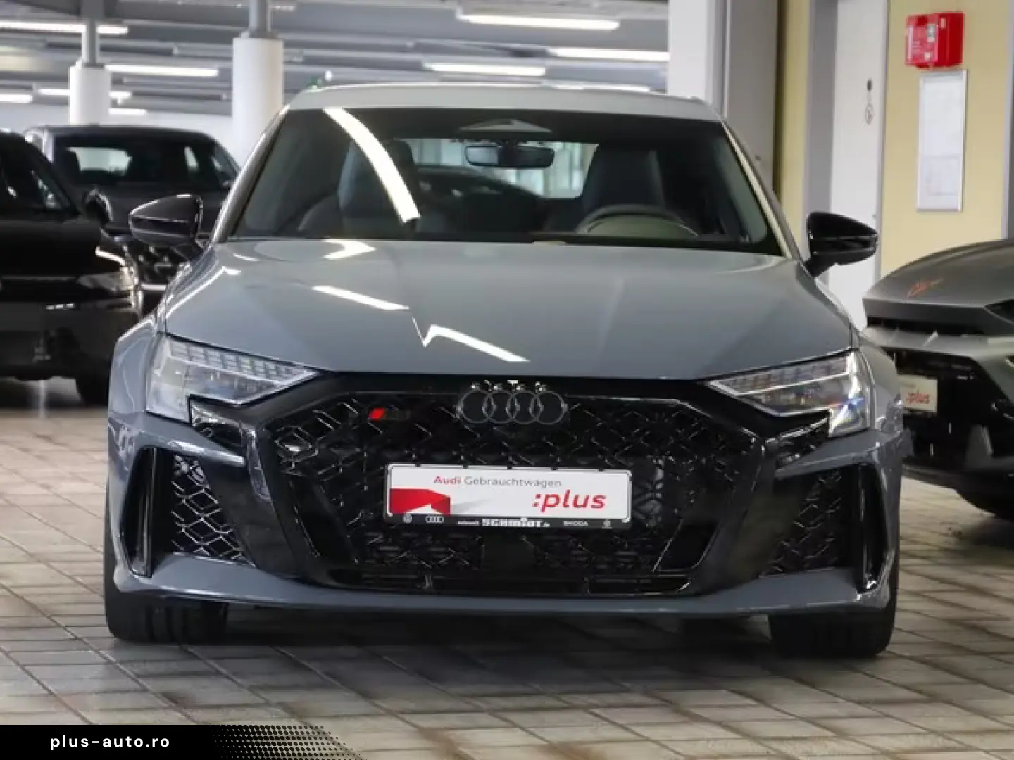 Audi RS3 Limousine SONOS Matrix LED Dämpferreg  Kamer