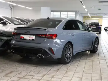 Audi RS3 Limousine SONOS Matrix LED Dämpferreg  Kamer