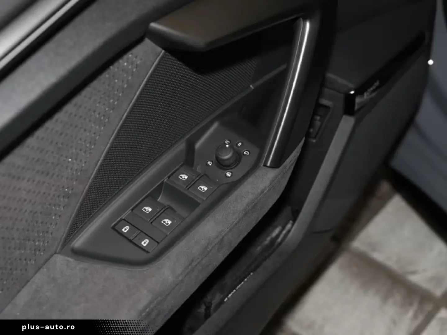 Audi RS3 Limousine SONOS Matrix LED Dämpferreg  Kamer