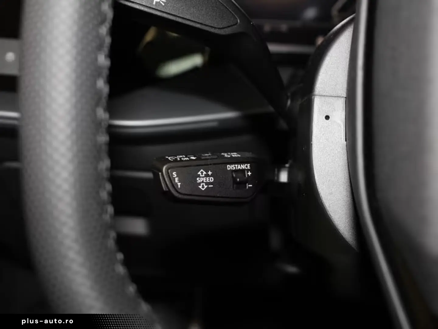 Audi RS3 Limousine SONOS Matrix LED Dämpferreg  Kamer