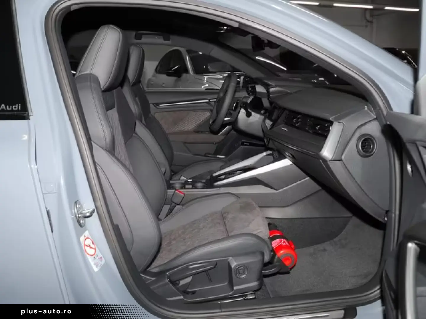 Audi RS3 Limousine SONOS Matrix LED Dämpferreg  Kamer