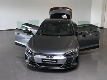 AUDI e-tron GT Quattro