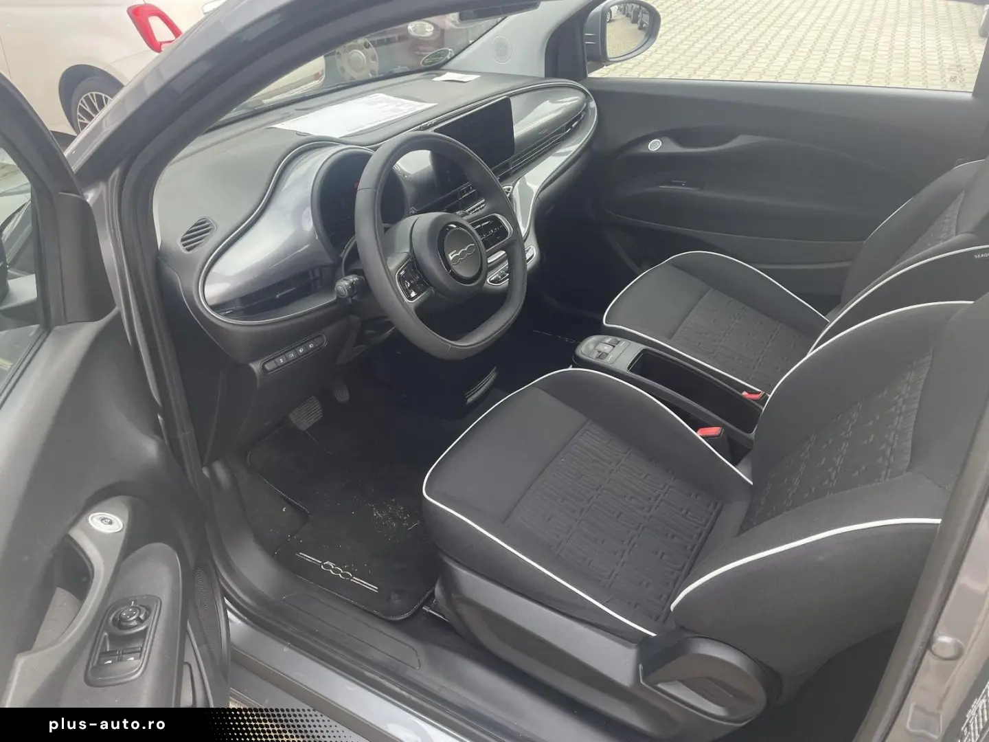 FIAT 500 Limousine 42 kWh - FI03P08