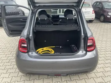 FIAT 500 Limousine 42 kWh - FI03P08
