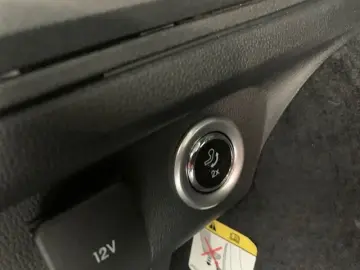 FORD Kuga PHEV ST-LINE X AHK iACC TWA