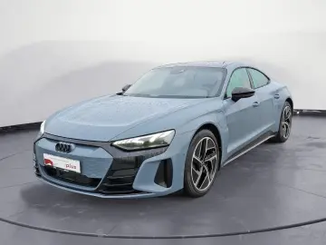 AUDI e-tron GT quattro