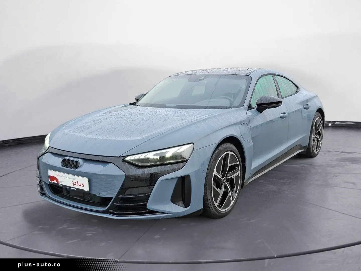 AUDI e-tron GT quattro
