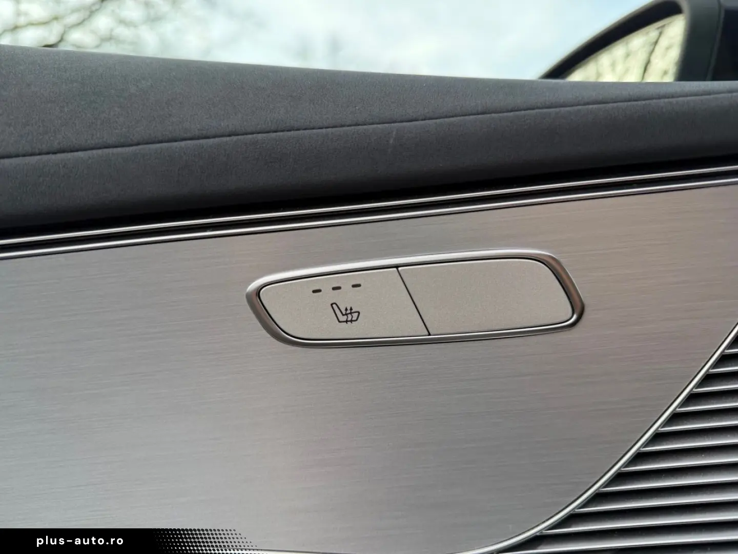 MERCEDES-BENZ EQC 400 4M AHK MULTIBEAM STNDHZ KAMERA&hellip;