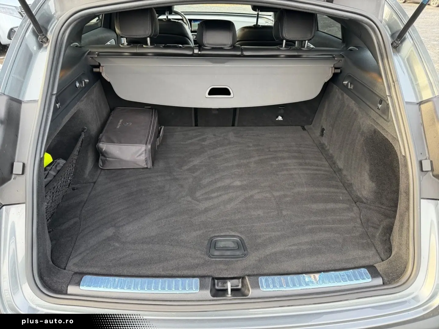 MERCEDES-BENZ EQC 400 4M AHK MULTIBEAM STNDHZ KAMERA&hellip;