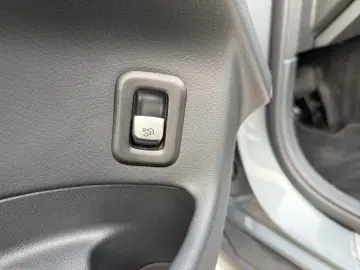 MERCEDES-BENZ EQC 400 4M AHK MULTIBEAM STNDHZ KAMERA&hellip;