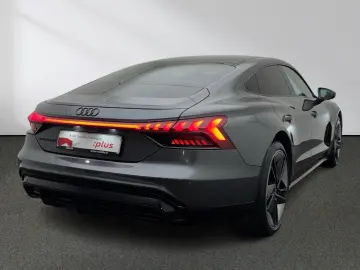 AUDI e-tron GT quattro Matrix