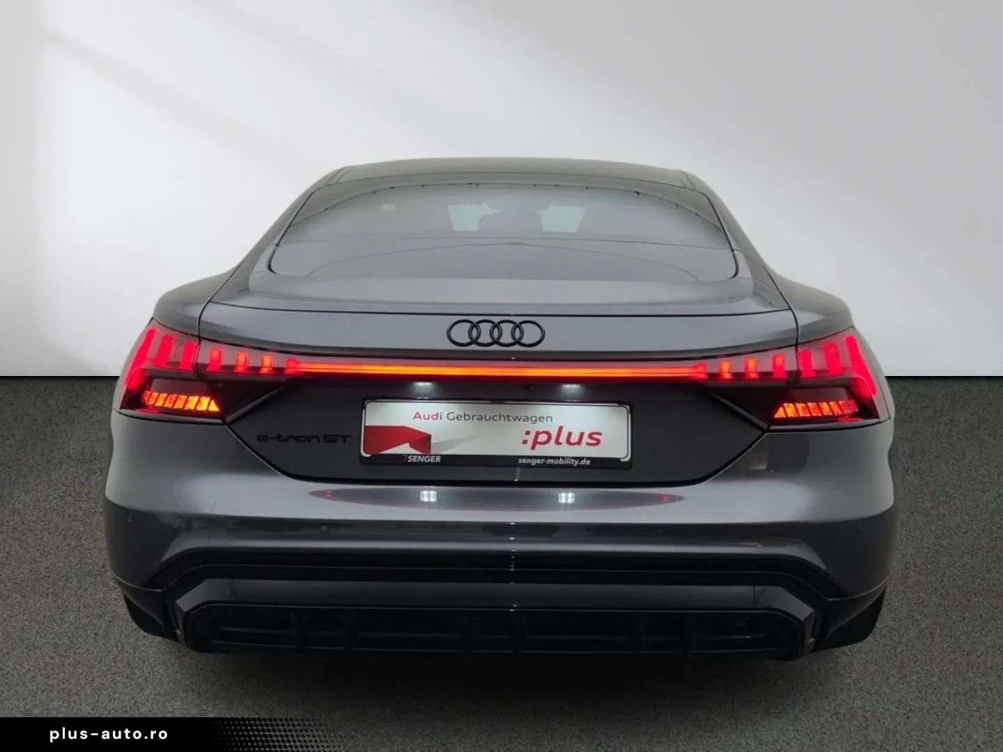 AUDI e-tron GT quattro Matrix