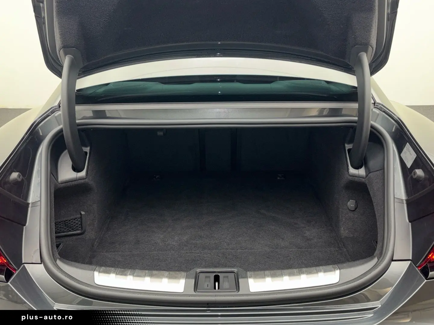 AUDI e-tron GT quattro Matrix