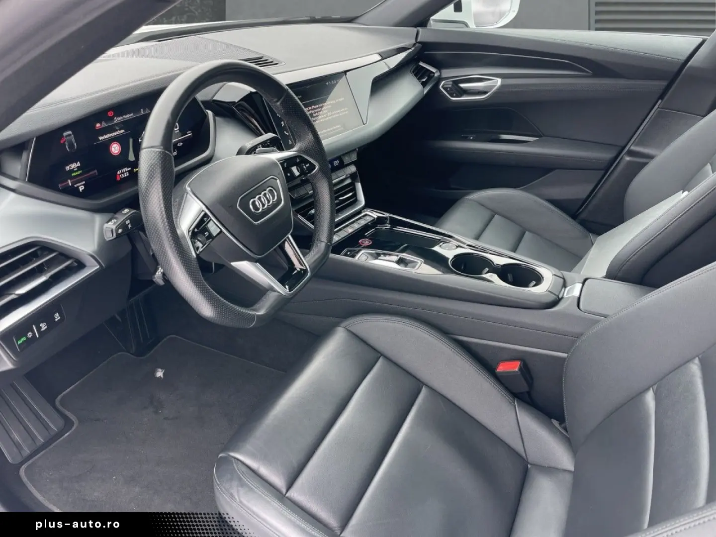 AUDI e-tron GT quattro