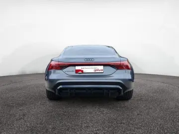 AUDI e-tron GT 83 7kWh quattro 350