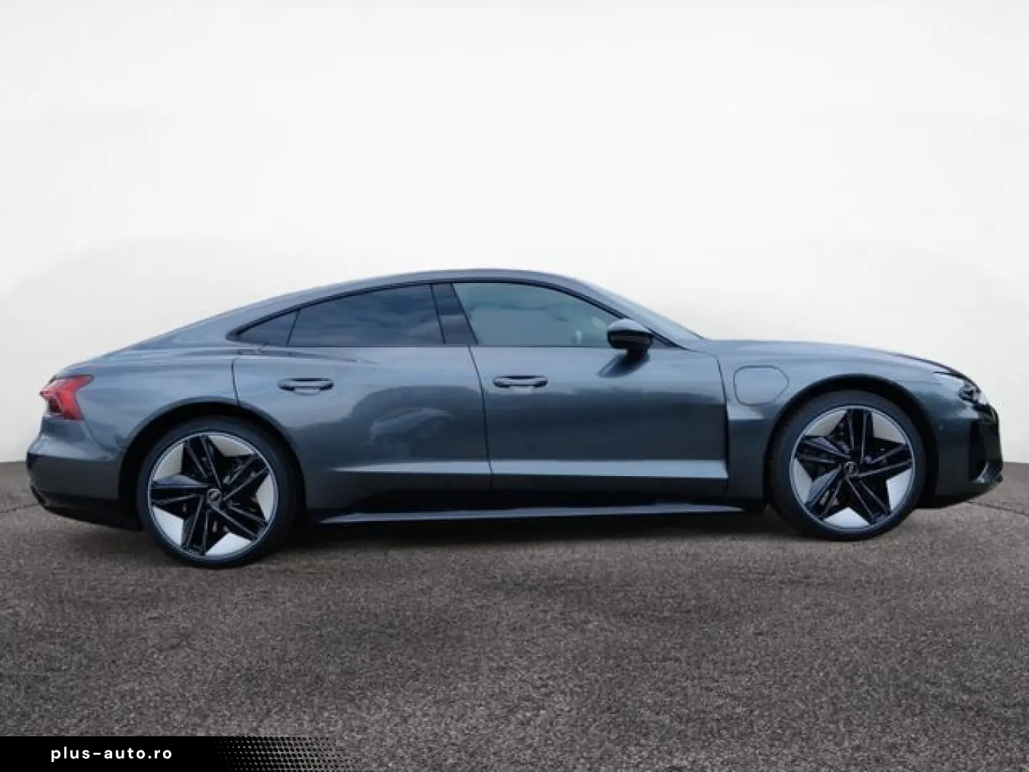 AUDI e-tron GT 83 7kWh quattro 350