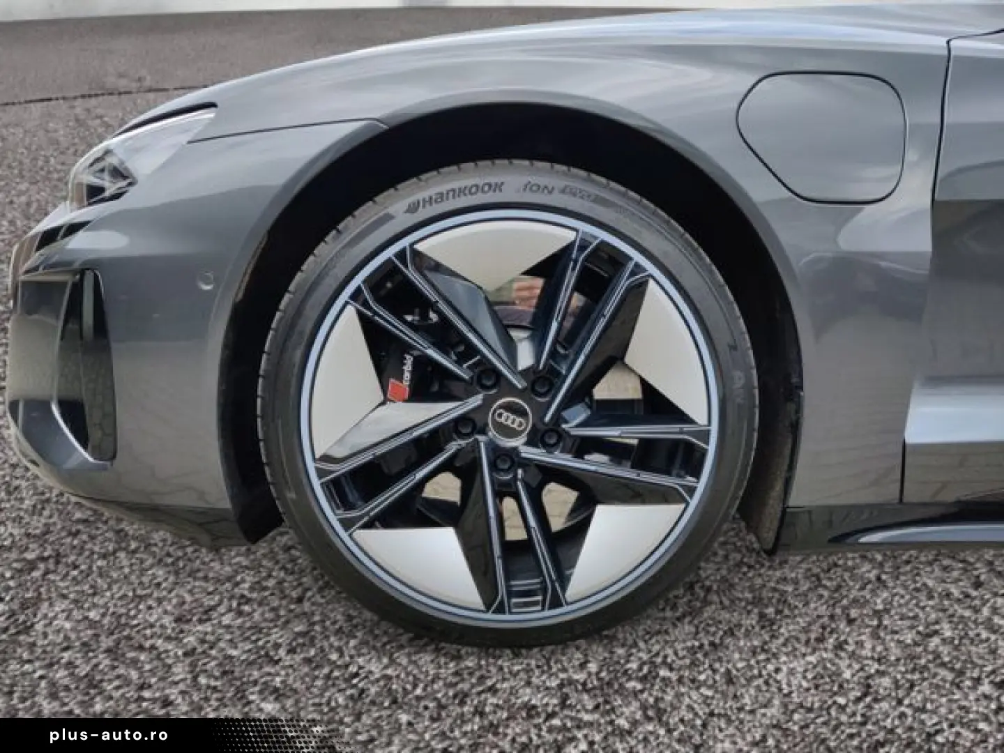 AUDI e-tron GT 83 7kWh quattro 350