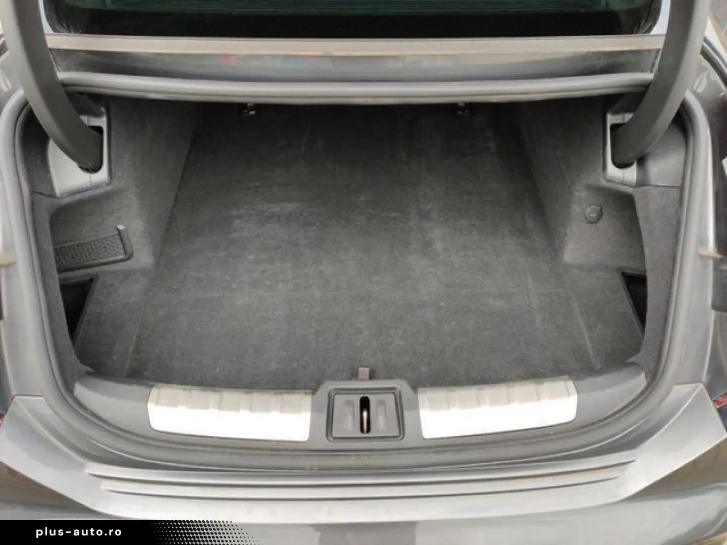 AUDI e-tron GT 83 7kWh quattro 350