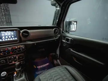 JEEP Wrangler 3.6 V6 UNLIMITED SPORT OFFROAD 4x4 LED