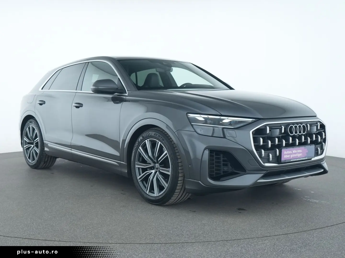 AUDI Q8 S line