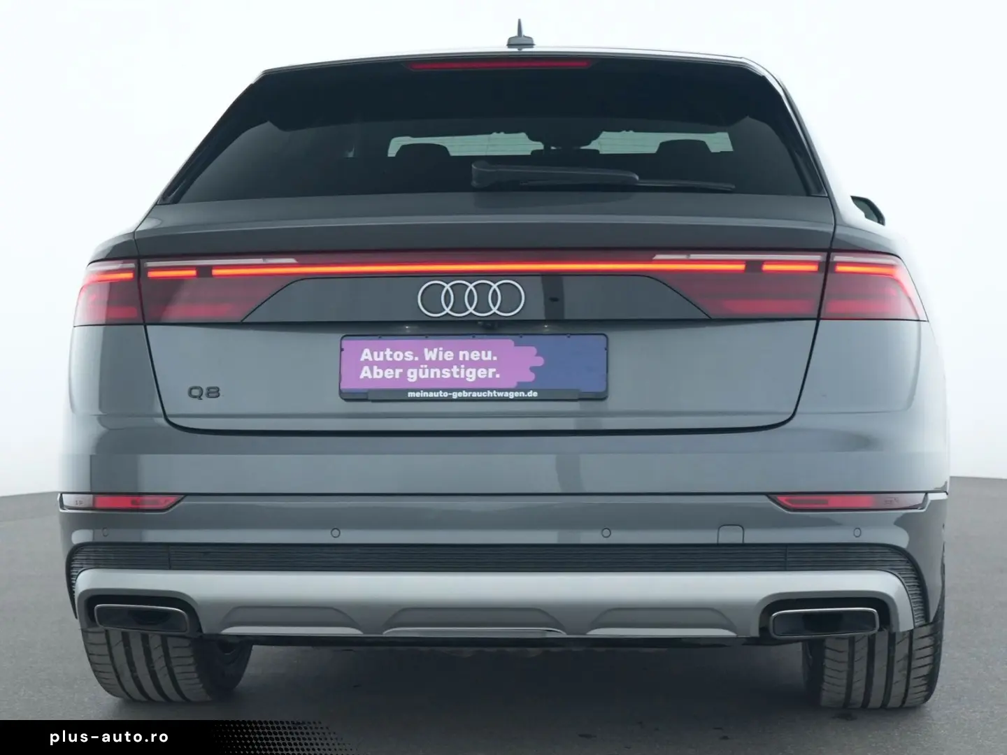 AUDI Q8 S line