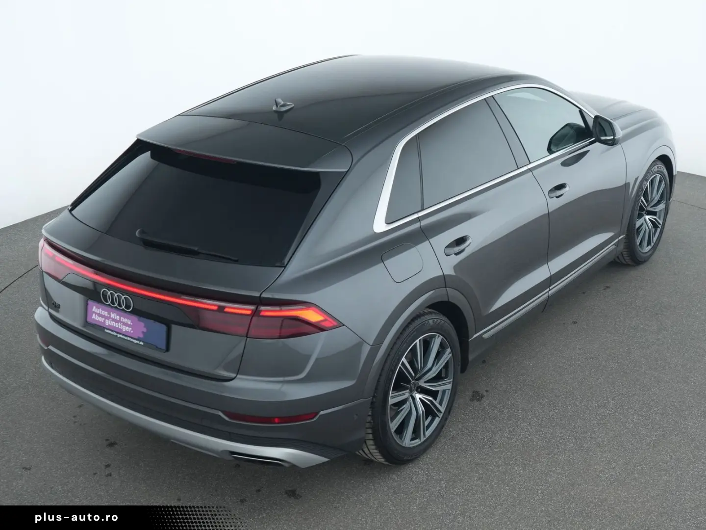 AUDI Q8 S line