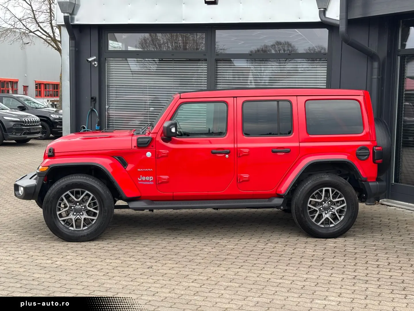 JEEP Wrangler Unlimited PHEV Sahara  SkyOne AHK
