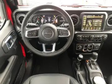 JEEP Wrangler Unlimited PHEV Sahara  SkyOne AHK