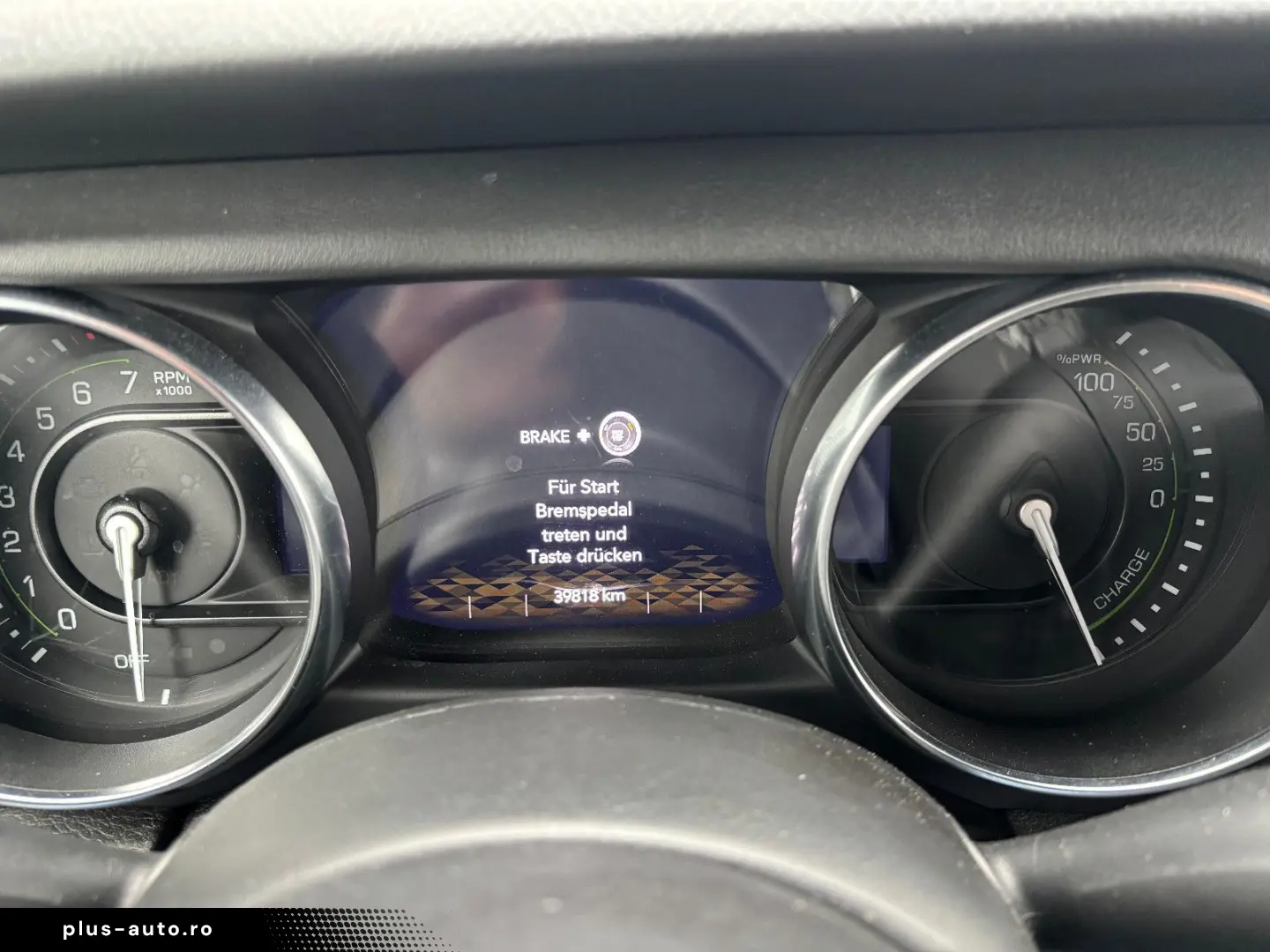 JEEP Wrangler Unlimited PHEV Sahara  SkyOne AHK