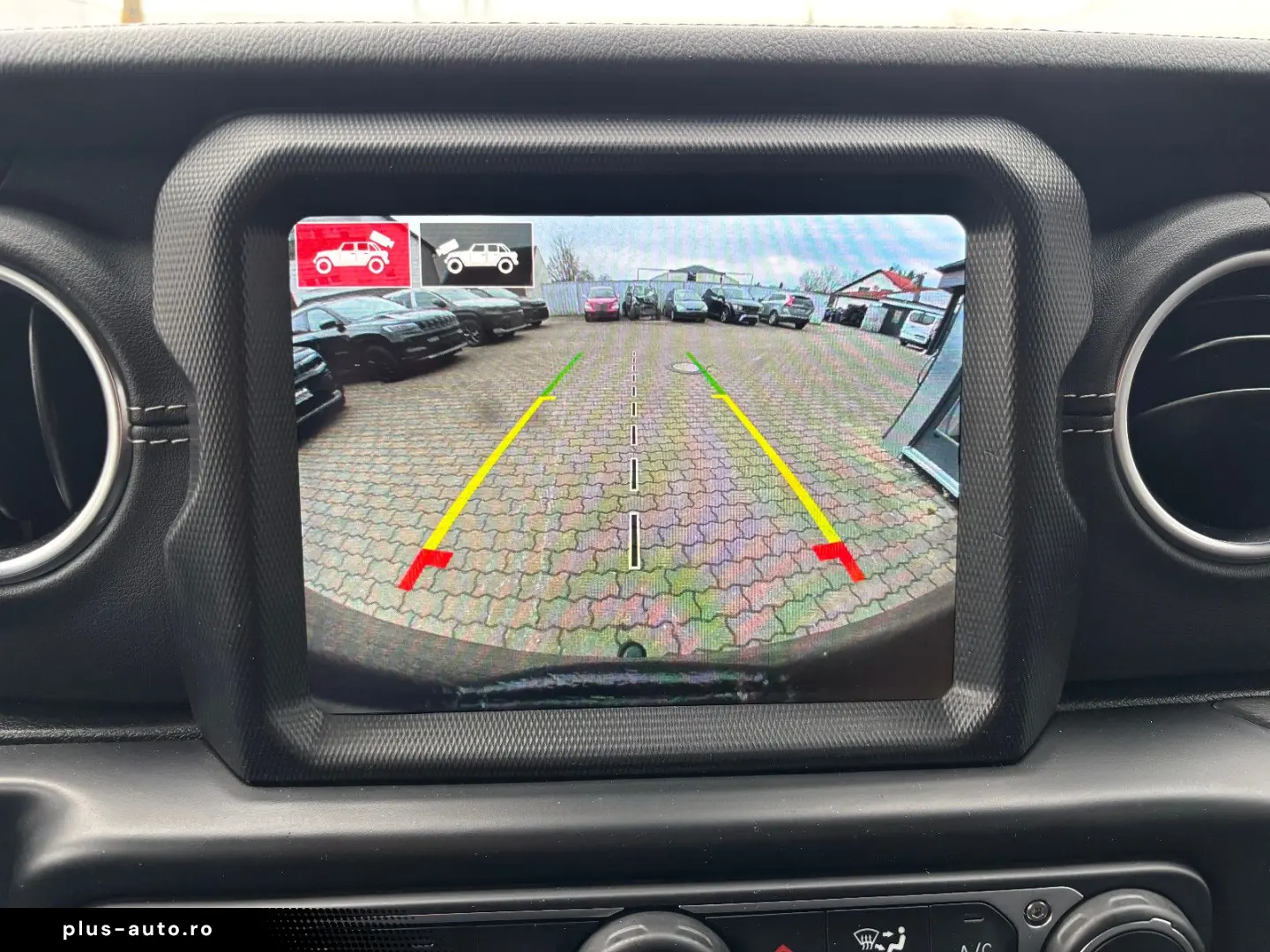 JEEP Wrangler Unlimited PHEV Sahara  SkyOne AHK