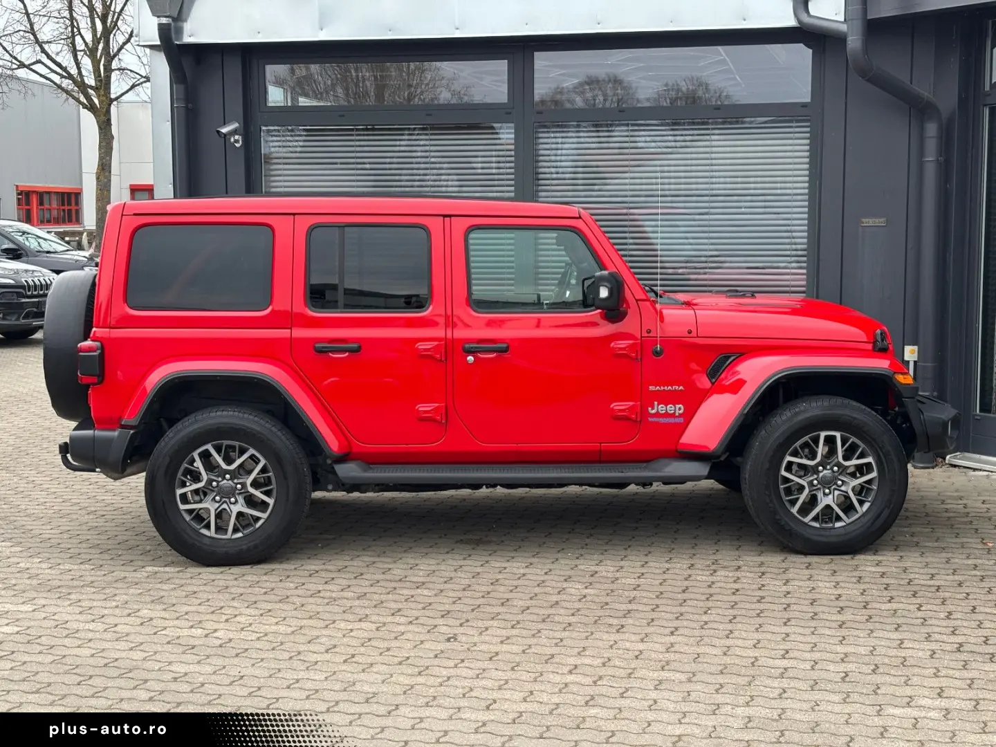 JEEP Wrangler Unlimited PHEV Sahara  SkyOne AHK