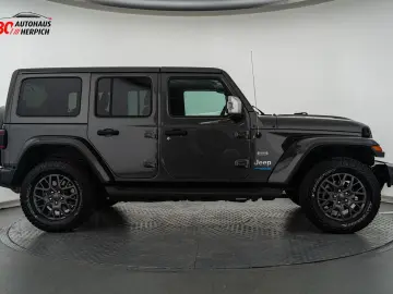 JEEP Wrangler Unlimited Sahara Hybrid KAM PDC NAVI SH