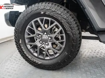 JEEP Wrangler Unlimited Sahara Hybrid KAM PDC NAVI SH