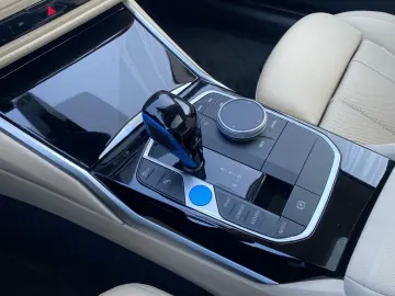 BMW i4 eDrive35 Gran Coupé HUD LC Prof. GSD DA RFK P