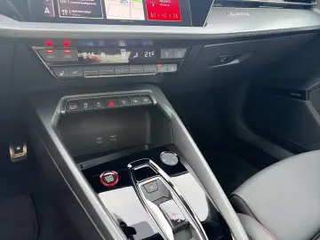 Audi RS3 Limo Black  280km h RS-AGA Matrix HuD Sonos