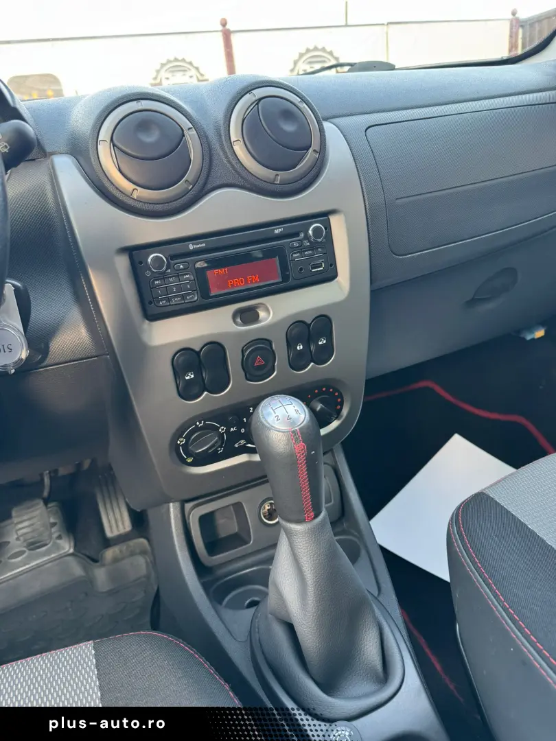 Dacia Duster 2012 1.6 Benzina  GPL