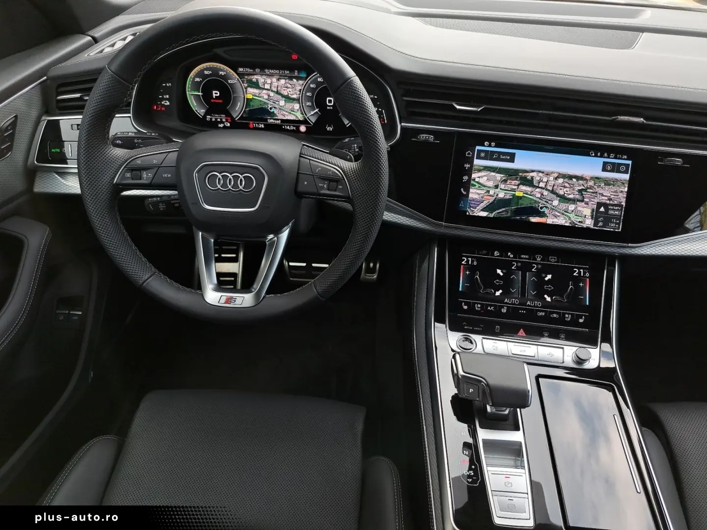 AUDI Q8 55 TFSIe quattro tiptr. S line