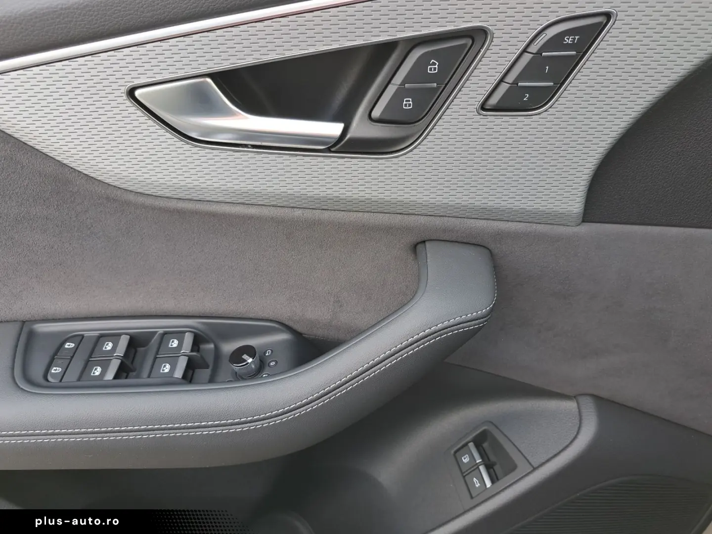 AUDI Q8 55 TFSIe quattro tiptr. S line