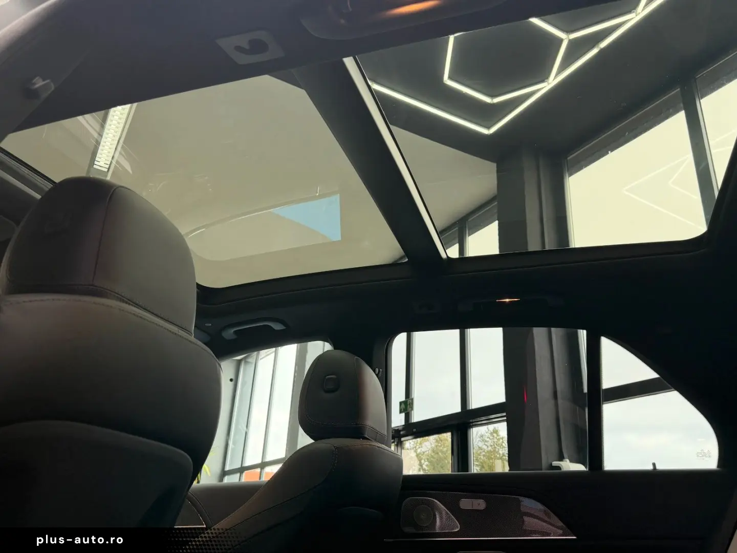 MERCEDES-BENZ GLE63 AMG SHZ PANO AHK HeadUp Burmeste&hellip;