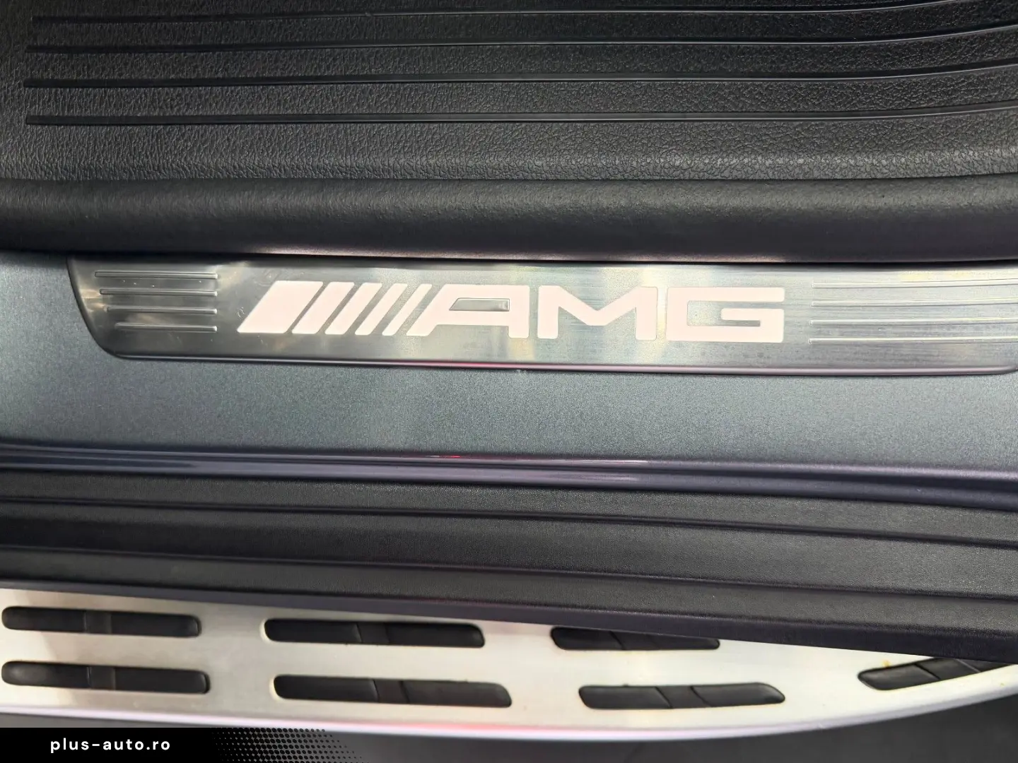 MERCEDES-BENZ GLE63 AMG SHZ PANO AHK HeadUp Burmeste&hellip;