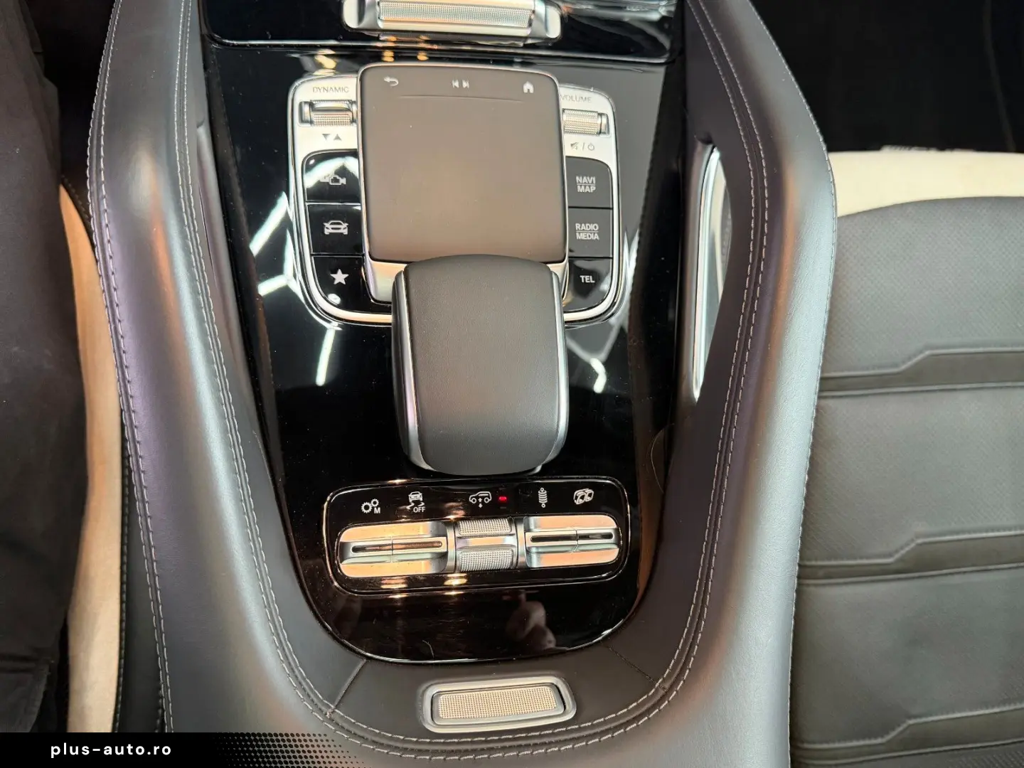 MERCEDES-BENZ GLE63 AMG SHZ PANO AHK HeadUp Burmeste&hellip;